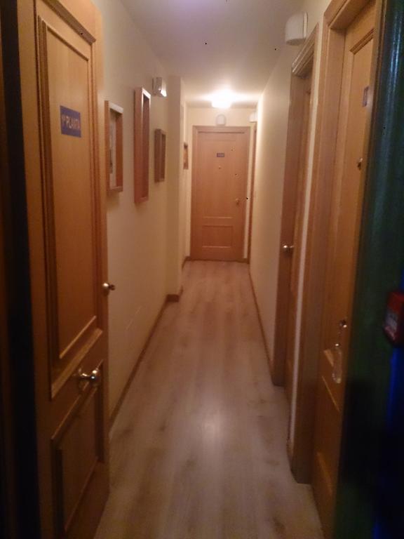 آكورونيا Pension Santa Clara المظهر الخارجي الصورة