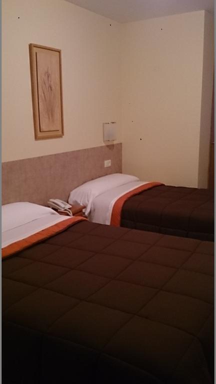 آكورونيا Pension Santa Clara المظهر الخارجي الصورة