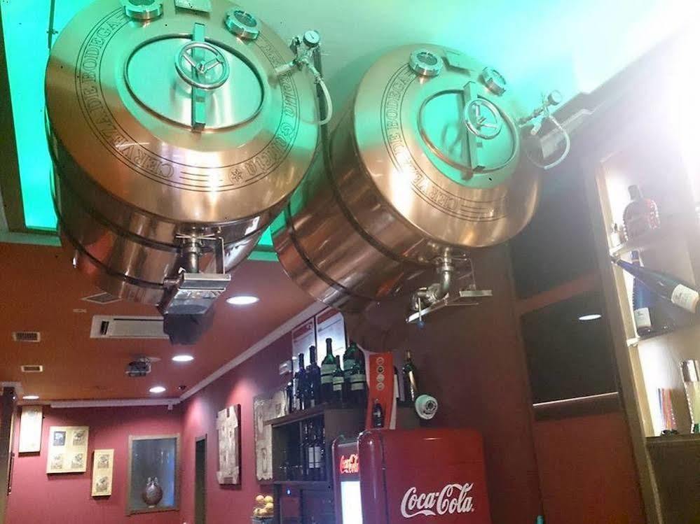 آكورونيا Pension Santa Clara المظهر الخارجي الصورة
