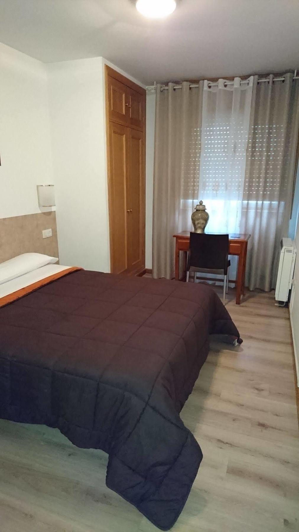آكورونيا Pension Santa Clara المظهر الخارجي الصورة